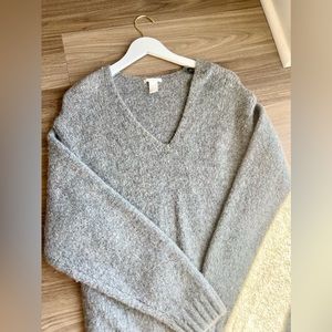 H&M Sweater